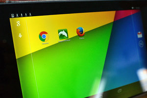 Browser Chrome, Dolphin und Firefox auf einem Tablet