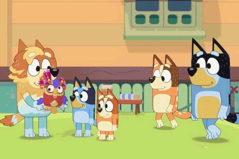Die ganze Familie im Garten im Spiel "Bluey: The Videogame"; Bild: Outright Games Die ganze Familie im Garten im Spiel "Bluey: The Videogame"; Bild: Outright Games