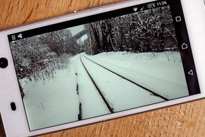 Schnee und Handy; Bild: Internet-ABC